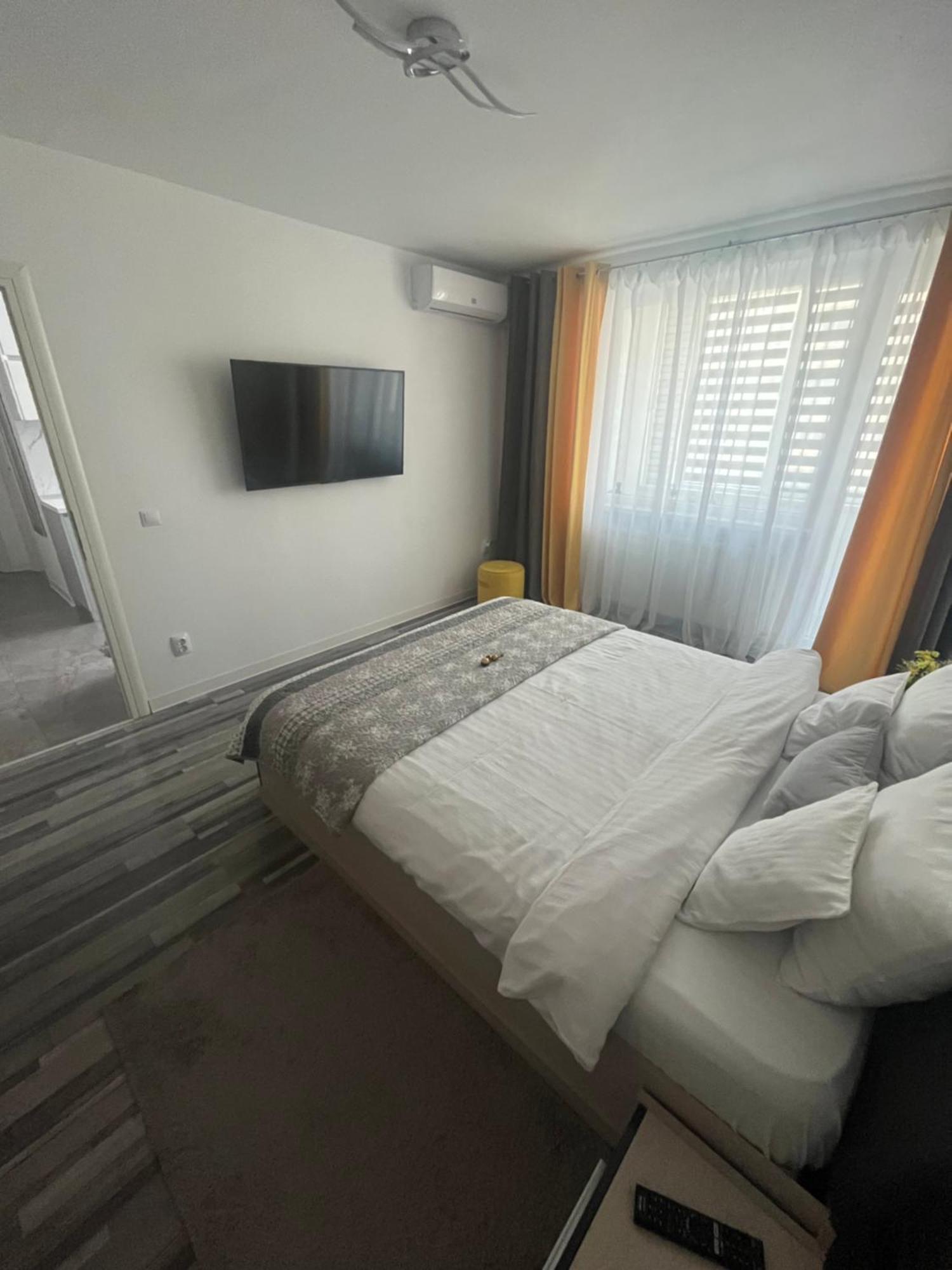 Luxury Apartment Sibiu Exterior photo